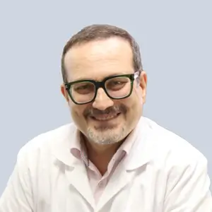 دکتر عباس زارع مقدم متخصص چشم